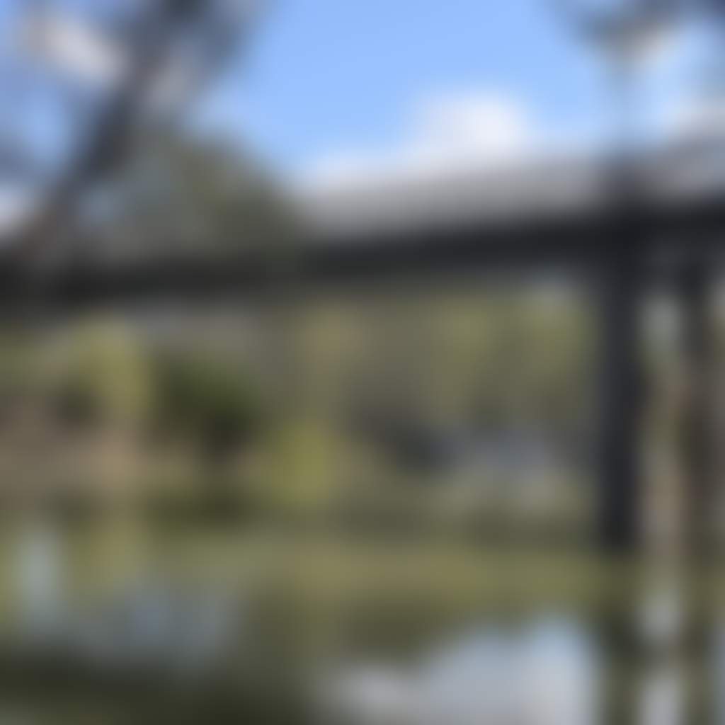 Corowa John Foord Bridge Houseboats