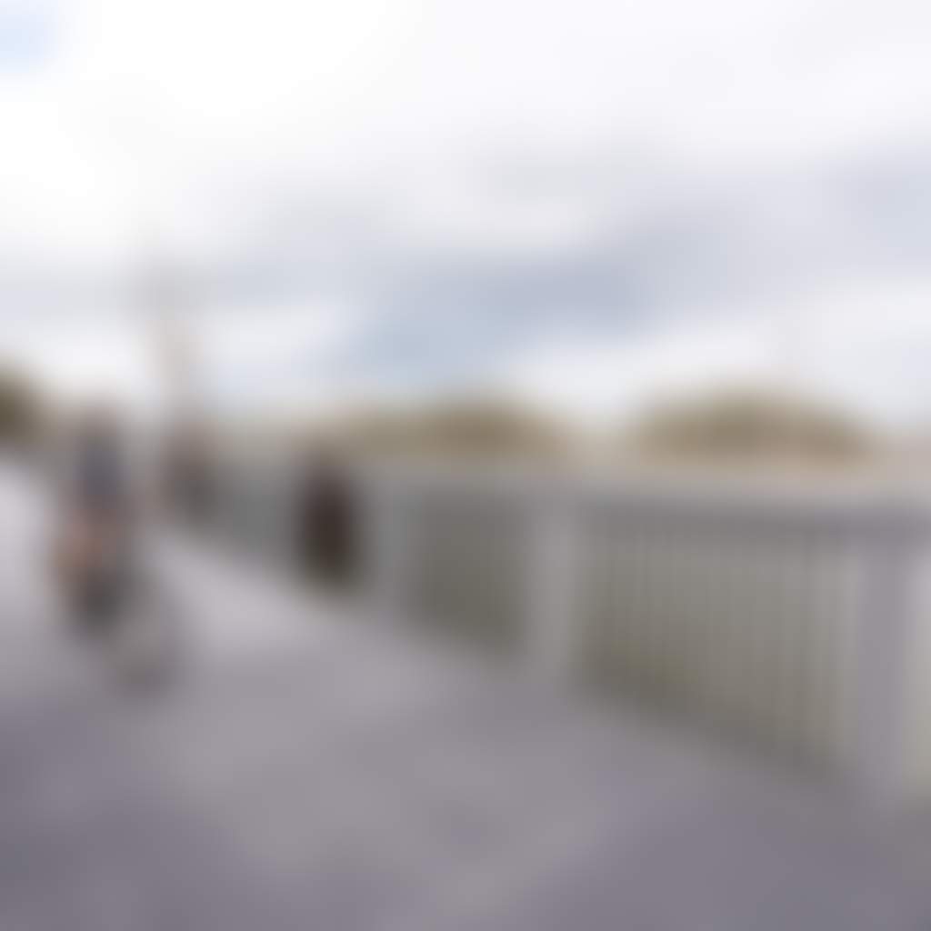 Mulwala Boardwalk rider on bike